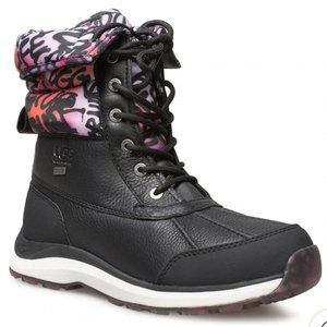 New without tags UGG Adirondack III Graffitti Black Boots Size 9